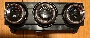2016-2018 Subaru Forester AC Heater Temperature Climate Control 72311SG650 OEM - Picture 1 of 7