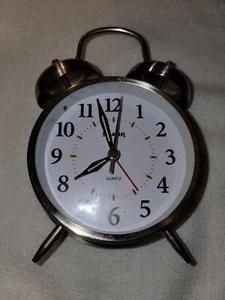 SHARP SPC800 Bedside Analog Alarm Clock Silver Quartz Battery Operated Glowing - Picture 1 of 5