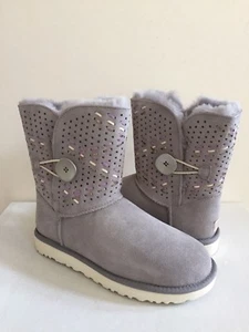 UGG BAILEY BUTTON TEHUANO PENCIL LEAD WOMEN BOOT USA 9 / EU 40 / UK 7.5 - NEW - Picture 1 of 6