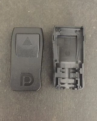 47271-1004 Fixed Upper Cover for DisplayPort Cable Plug, Black (25pcs = 1 lot) - Image 1 of 2