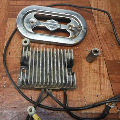 00-03 harley-davidson dyna RECTIFIER VOLTAGE REGULATOR 74518-99A with cover - Image 1 of 4