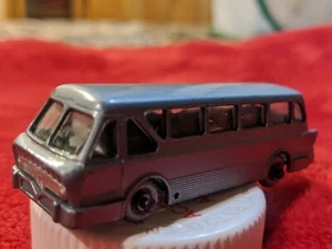 MATCHBOX LESNEY #40B LEYLAND ROYALTIGER COACH RESTORED-MODIFIED,SILVER BLUEGPW   - Picture 1 of 4