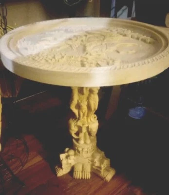 Table/vase Resin Foto 1 de 4