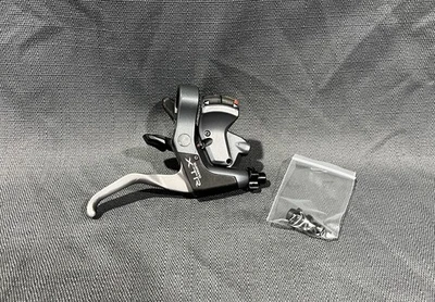 Shimano XTR ST-M951 Shifter / Brake Lever MTB 8 Speed Right / Rear  w/ Indicator - Image 1 of 4