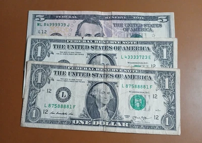 LOT OF 3  , 2- $1 , 1-$5 ,  5 OF A KIND / 4 CONSECUTIVE , SEE FLAWS , LOW START - Image 1 of 4