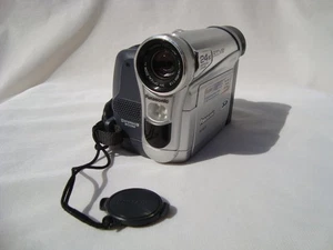 Panasonic NV-GS15EB Camcorder. PAL MiniDV. DV-in.VGC.1-yr warranty. Boxed. - Picture 1 of 9