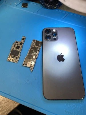 Apple iPhone 14/14Plus/14Pro/14Pro Max Logic Board Repair Service - Image 1 of 2