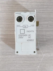 FASHTN 430852 GENERAL ELECTRIC SHUNT RELAY PLP830 - Picture 1 of 10