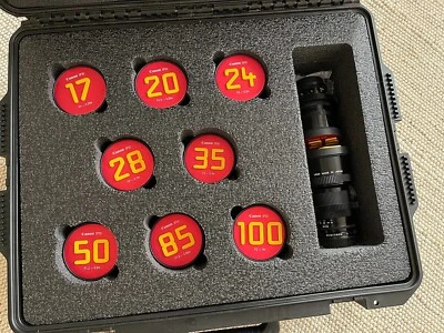 Juego de 10 lentes Canon FD Simmod EF (17, 20, 24, 28, 35, 50, 85, 100, 135, 200) Foto 1 de 4