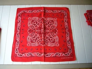 Red Fast Color Vintage 100% Cotton Bandana Made in USA RN13962 EC SCARF NOS - Picture 1 of 3