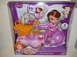 Disney Sofia the First Tea Party Picnic Talking Doll Set - New in Box - Picture 1 of 2
