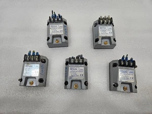 Bently Nevada 330100-90-00 Proximitor Sensor - Picture 1 of 8