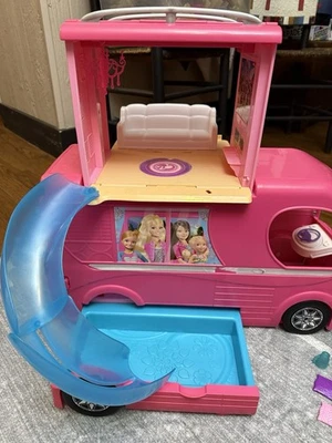Mattel 2014 Barbie Pink RV Camper with Pool Pop-Up - Image 1 of 4