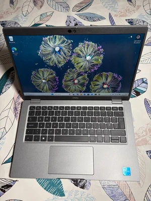 Dell Latitude 5430 Laptop – 12th Gen i5, 16GB RAM, 256GB SSD, Windows 11 Pro - Image 1 of 4