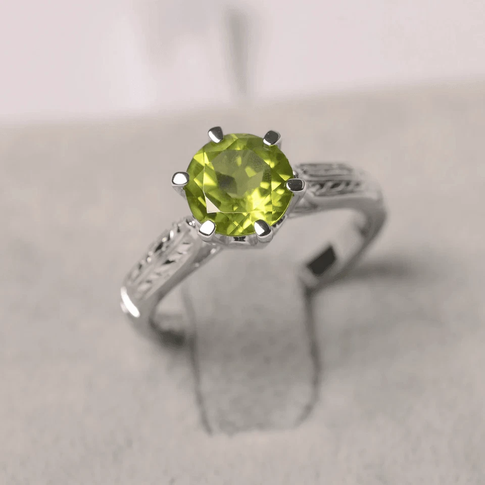 925 Sterling Silver Peridot Solitaire Ring Natural Gemstone Round Cut Women Ring - Image 1 of 4