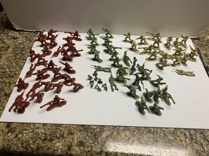 Lanard Plastica Soldatini Esercito Militare 2015 Lotto di 71 - Foto 1 di 4