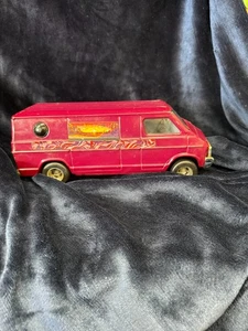 R-157 VINTAGE 1970'S DIE CAST METAL PURPLE ERTL 3511 BAJA LEISURE VAN! - Picture 1 of 6