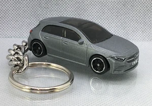 MERCEDES-BENZ CLASE A (gris) ~ LLAVERO FUNDIDO A PRESIÓN HECHO A MEDIDA - LLAVERO - Imagen 1 de 5