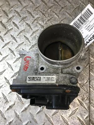 Conjunto de carrocería/válvula de acelerador Ford Taurus 10 Foto 1 de 2