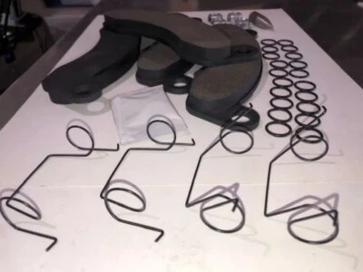 K71-180-00 Brake Pad Kit Fits For Dexter 10-12K Axle Includes 4 Pads & Hardware - Image 1 of 4