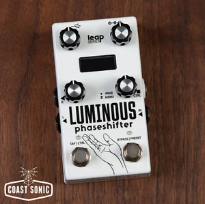 Alexander Luminous Phase Shifter - Picture 1 of 1