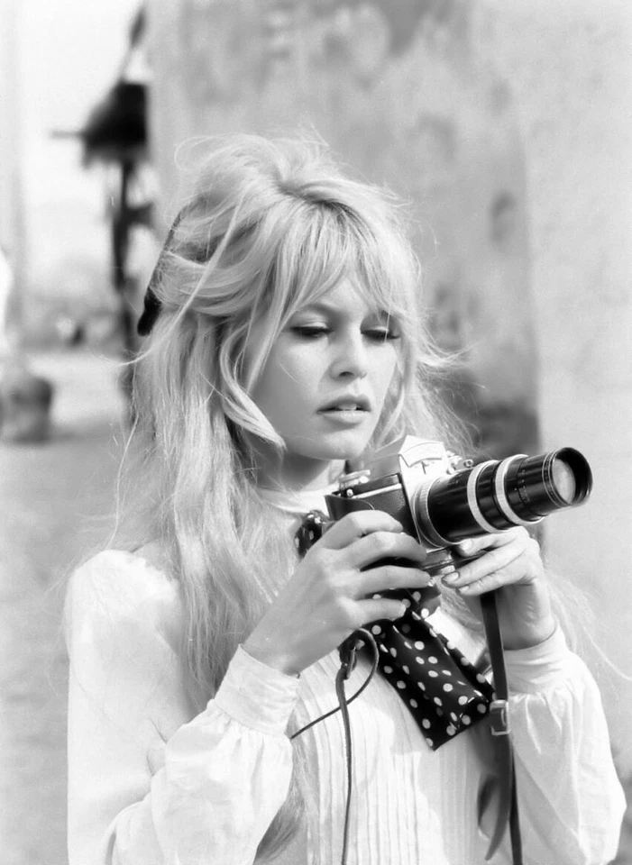 FOTO BRILLANTE BRIGITTE BARDOT 8X10 IMAGEN #4 Foto 1 de 1