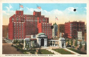 Minneapolis MN Minnesota, Gateway Park y nuevo hotel Nicollet, postal vintage - Imagen 1 de 2
