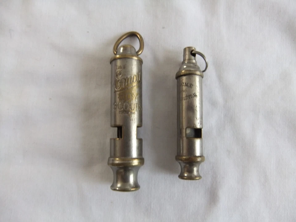 VINTAGE EMCA BOY SCOUTS  & ACME GUIDE WHISTLES METAL & BRASS - Image 1 of 4