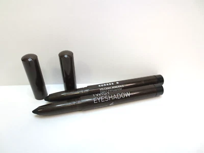 KORRES TWIST ТЕНИ ДЛЯ ВЕК МЕТАЛЛИЧЕСКИЙ ЧЕРНЫЙ 0,049 УНЦИЙ * ЛОТ ИЗ 2 * - Изображение 1 из 3