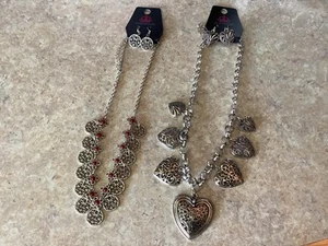 Two New Paparazzi Metal Necklace and Earring Sets, Hearts, Circles. - Picture 1 of 4