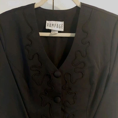 Blazer Vintage Años 90 Bordado Botón Frontal Negro M Cachicho Hada Grunge  Foto 1 de 4