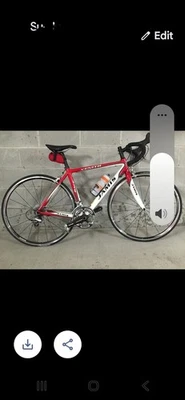 Bicicleta de corrida Jamis T700/M30 26. Ótimo estado. Vendendo para um amigo.  - Imagem 1 de 4