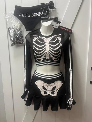NUEVO CON ETIQUETAS Muñecas Kill Trickz N Treatz Let’s Bone Esqueleto Animadora Disfraz XXS Foto 1 de 2