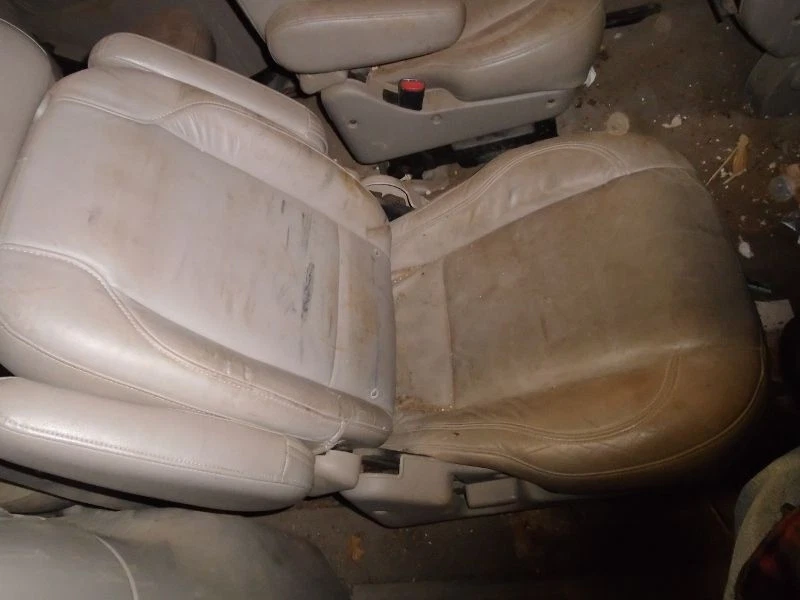 VILLAGER  2001 Seat, Rear 123390 Foto 1 de 1