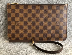 Authentic Louis Vuitton Damier Neverfull Pouch - Picture 1 of 15