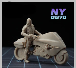 1:64 Judge Dredd Escena de Motocicleta Accesorios Minturas Figuras Apto Coches Soldado Juguetes - Imagen 1 de 1