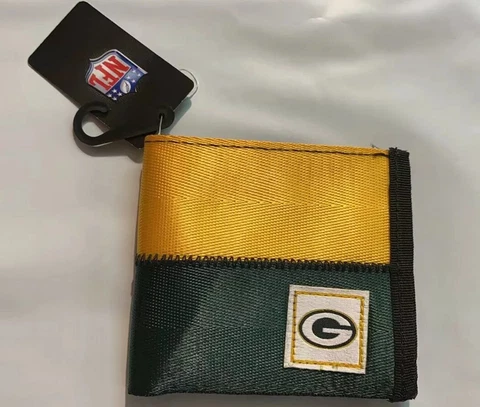 Green Bay Packers NFL Men's Printed Logo Leather Bi-Fold Wallet Nice Gift USA Cover