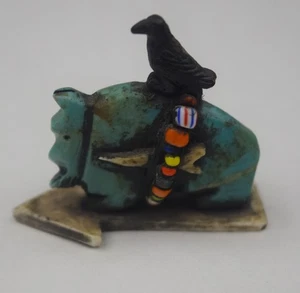 OLDER NATIVE AMERICAN  CARVED TURQUOISE BUFFALO WITH BIRD AND BUNDLE FETISH - Picture 1 of 8