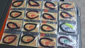 Kelly's pier boy worm (16packs) purple, dark grape, black *NEW PRE-RIGGED WORM - Photo 1/1