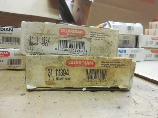 Mangueiras de freio dianteiras esquerda/direita Chevy Spectrum 85-87 (2) 31-111394 G187 - Imagem 1 de 4