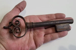 Large Antique Strong Box Skeleton Key Hand Forged Uncut 17th Century - Picture 1 of 11