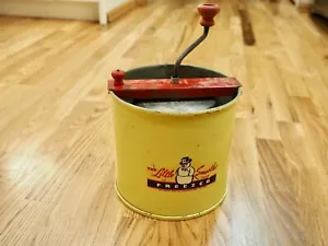 Heladera de metal con manivela de mano antigua vintage Little Smootie 2 quilates - Imagen 1 de 13