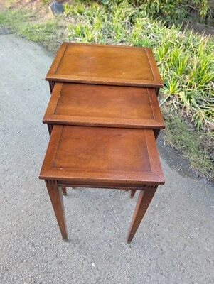 Vintage Antique Imperial Furniture Co Genuine Mahogany  3 Stack Nesting Tables  - Image 1 of 4