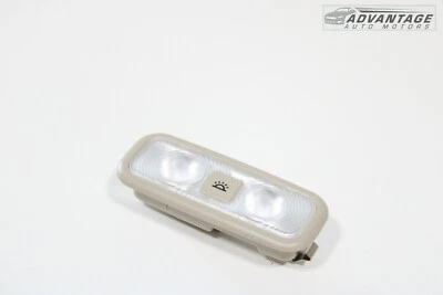 Lincoln Continental 2017-2020 techo superior trasero cúpula luz de lectura lámpara OEM Foto 1 de 4