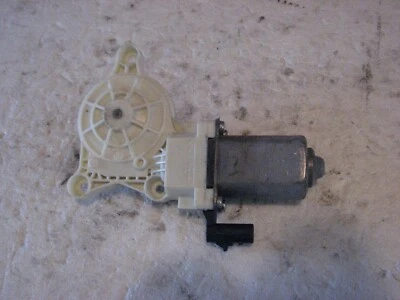 09 10 11 12 13 14 15 16 17 18 Ram 1500 Pickup Puerta Trasera Izquierda Ventana Motor OEM Foto 1 de 3