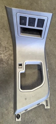 Bisel de moldura de palanca de cambios 2007-2013 Toyota Tundra Sequoia 58843-0C010 Foto 1 de 4