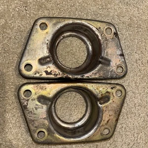 2 NICE USED ORIGINAL PORSCHE 911 912 912E 930 REAR SPRING PLATE BEARING COVER - Picture 1 of 4
