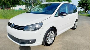 VW Touran 140 PS, TDI, DSG, AHK, 2 Zonen Klimaautomatik, Panoramadach, Standheiz - Bild 1 von 16