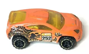 Coche diecast Hot Wheels Toyota RSC Cheetah Tiger Orange #252 Animal Print Racer - Imagen 1 de 5