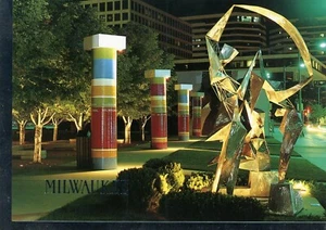 Milwaukee, Wisconsin, Ciudad de Arte y Cultura -- POSTAL - Imagen 1 de 2